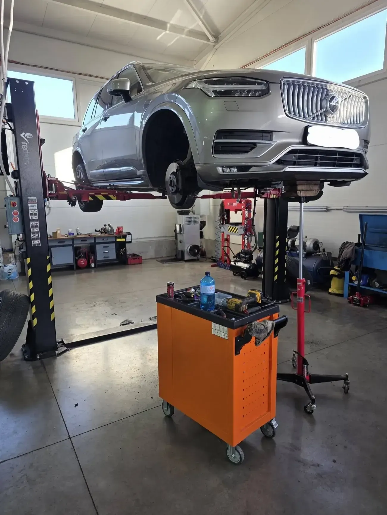 Výmena riadenia na Volvo XC90